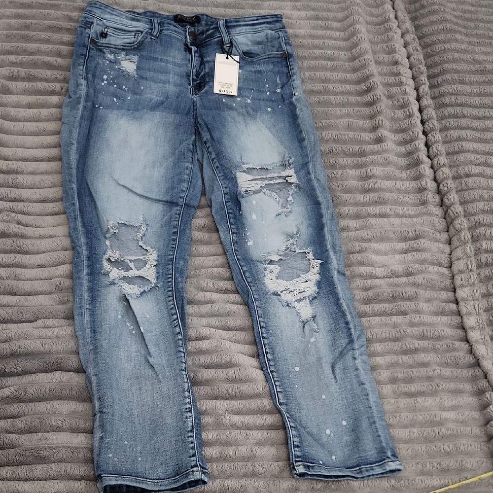 Judy Blue Light Blue Distressed Boyfriend Jeans